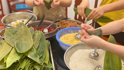粽享歡樂(lè ) I 濃濃粽香情，百裕一家親